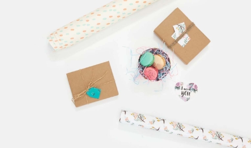 Quel cadeau offrir à de jeunes parents ?
